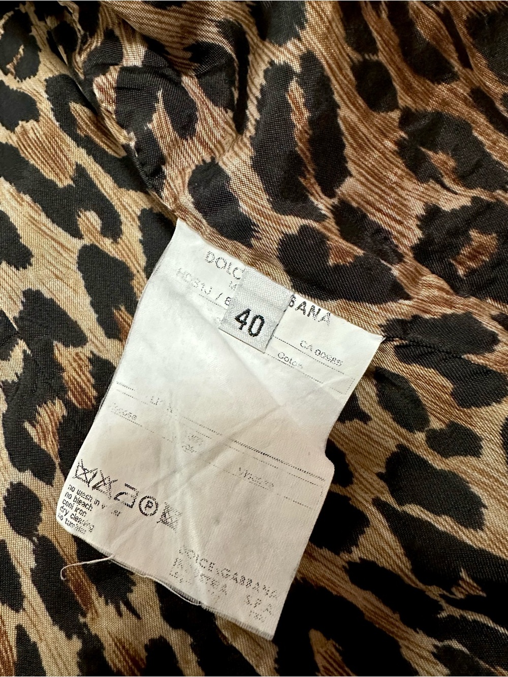 Vintage Dolce & Gabbana Jean Jacket With 🐆  Leopard Lining - Sz 40 - Picture 8 of 16